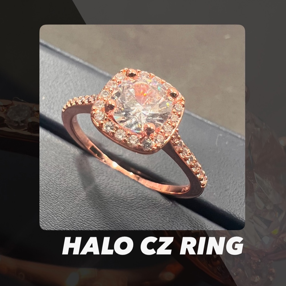 EUC Halo CZ Solitare Ring